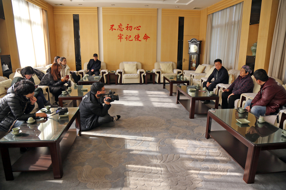 管家婆精准一肖一码100|移动解释解析落实